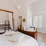 Отель типа 