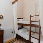 Palazzo De Castro 3*