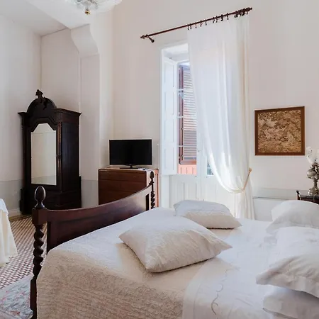 Bed & Breakfast Palazzo De Castro Squinzano