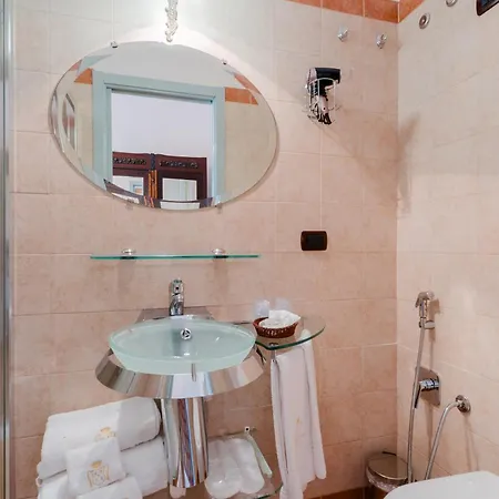 Palazzo De Castro B&B 스퀸자노