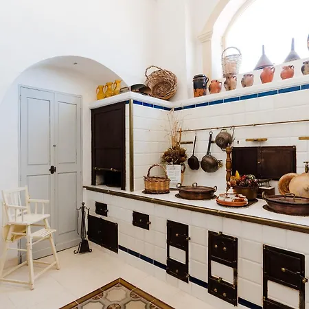 Palazzo De Castro B&B 스퀸자노