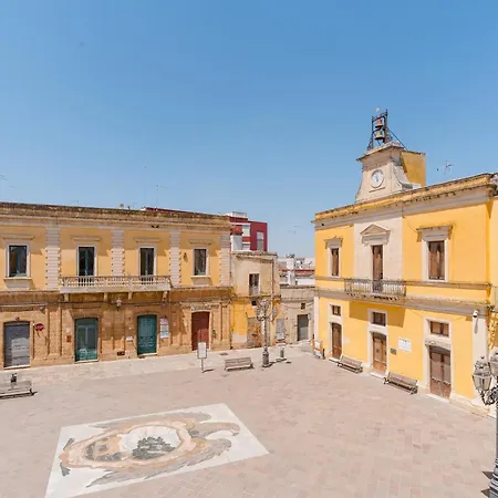 Palazzo De Castro Squinzano