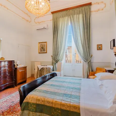 Palazzo De Castro Bed and Breakfast