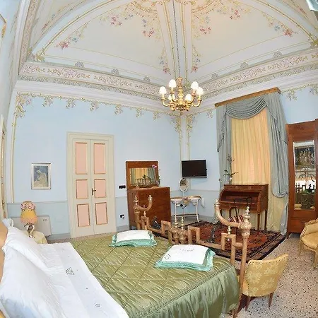 Palazzo De Castro Panzió 4*