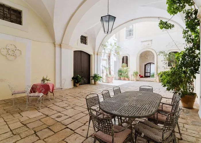 Palazzo De Castro 4* Squinzano
